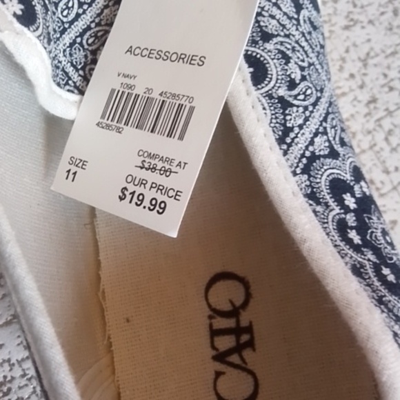 NWT. shoes - Picture 3 of 3